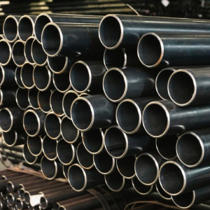 Стальная крекинговая труба 108 мм 4 мм 1Х2М1 ГОСТ 550-75 в наличии в Екатеринбурге